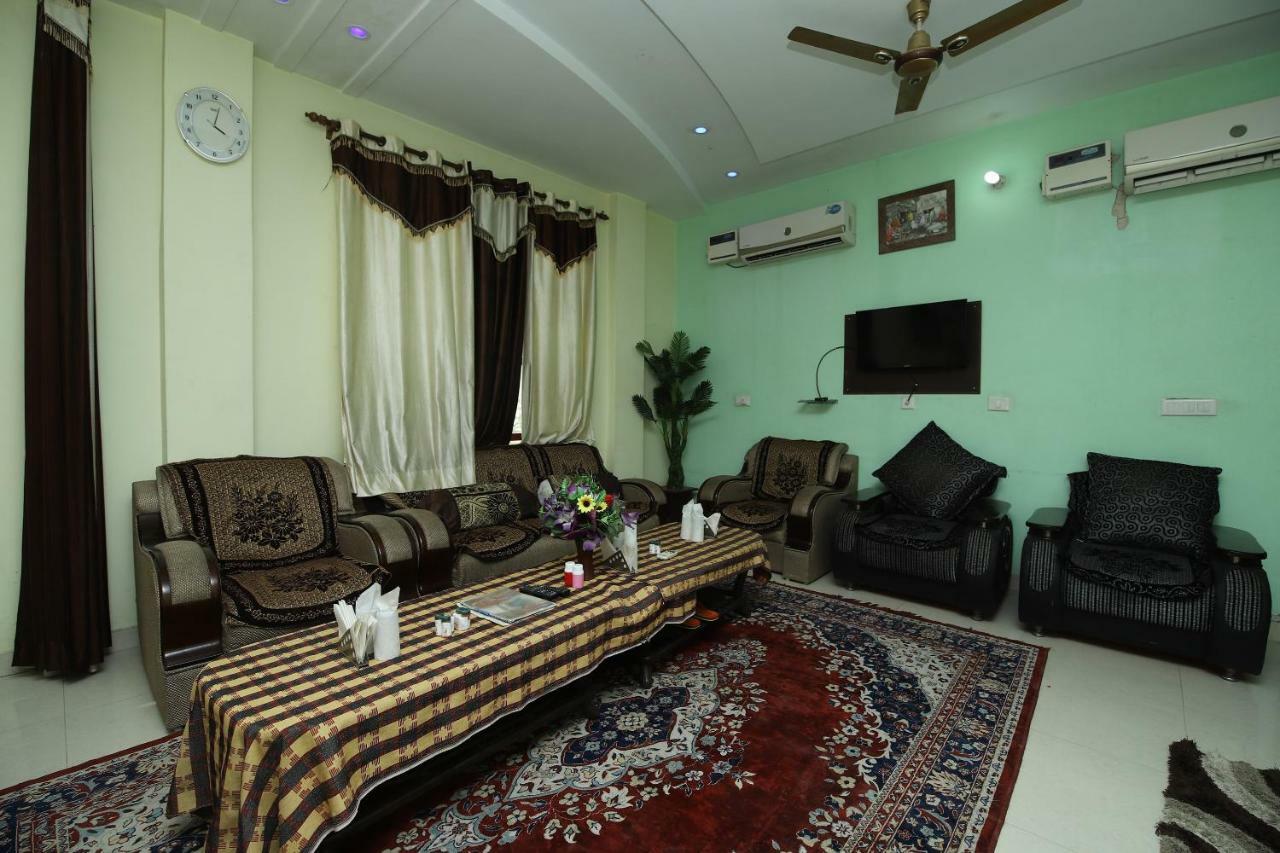 Oyo 40458 Hotel Deep Palace Jind Exterior photo