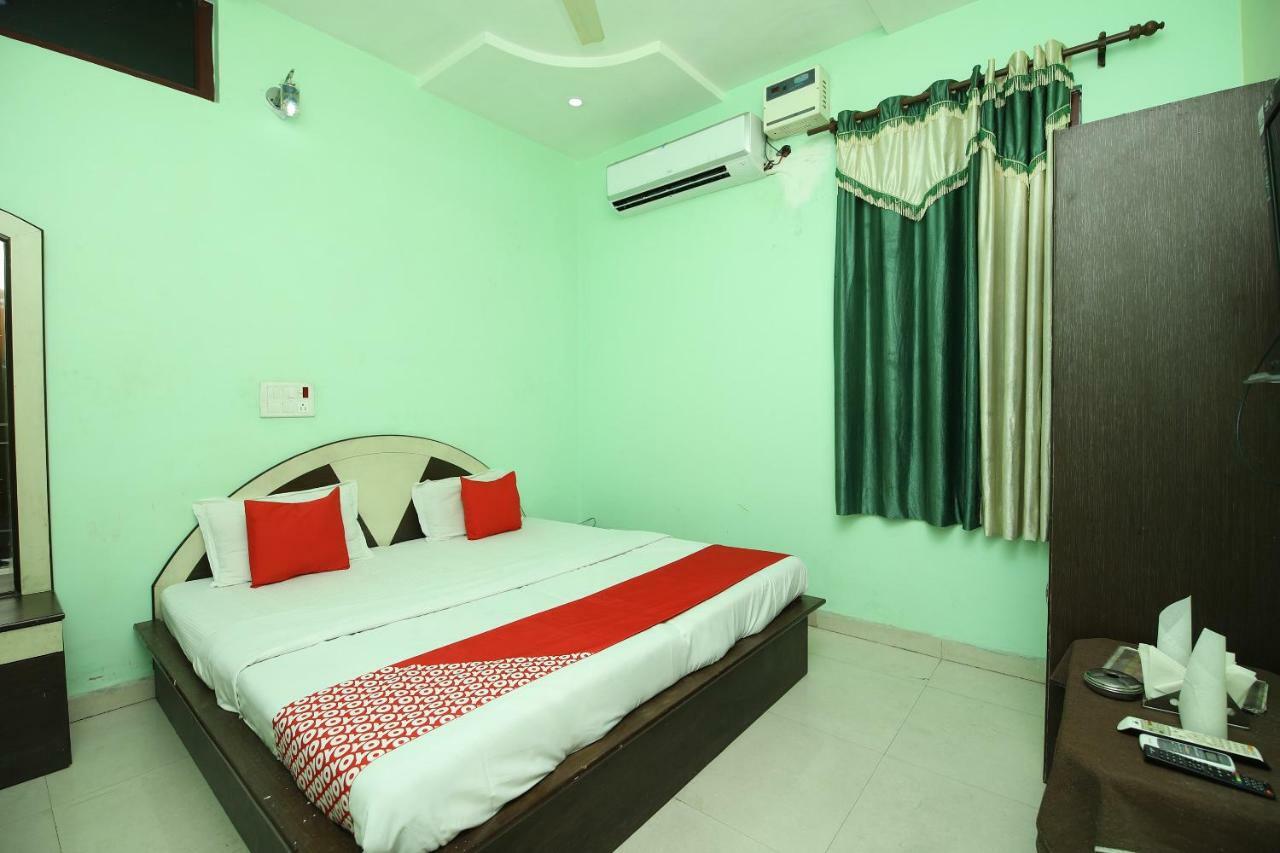 Oyo 40458 Hotel Deep Palace Jind Exterior photo